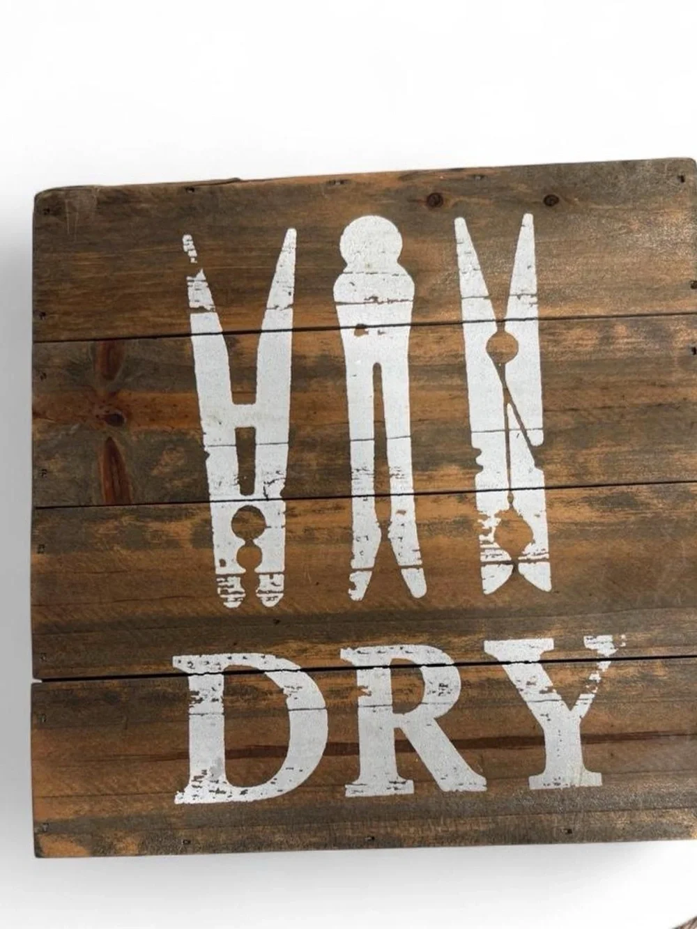 Vintage-Inspired Wash and Dry Wall Signs in Black and Brown